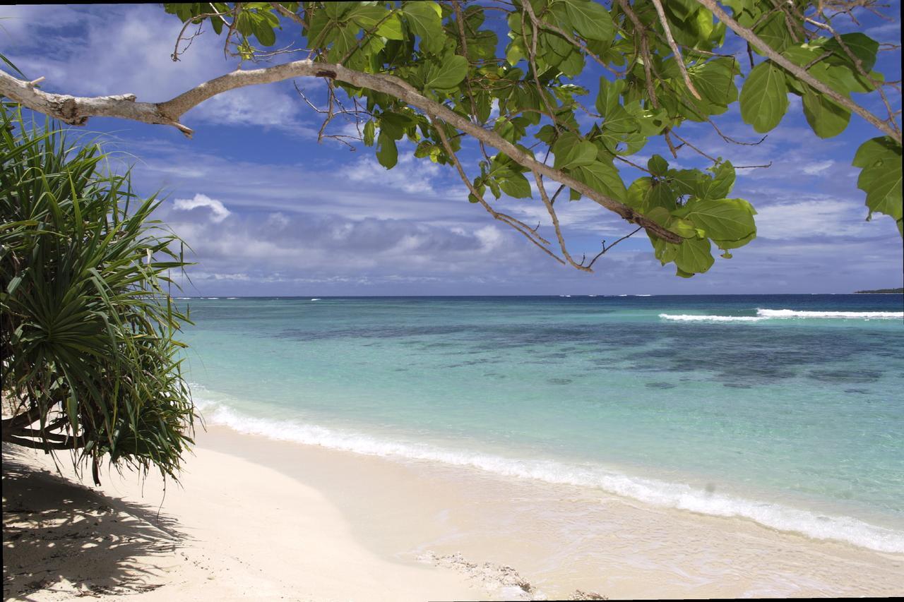 Eratap Beach Resort Port Vila Exterior photo