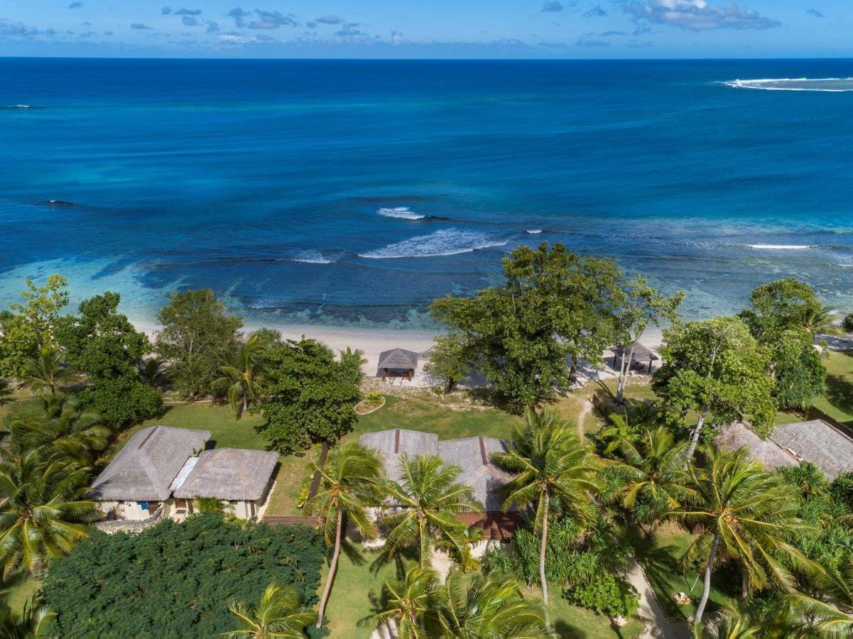 Eratap Beach Resort Port Vila Exterior photo